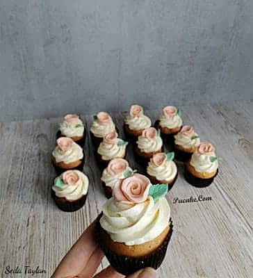 Cicek-Konspet-Cupcake