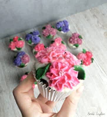 çiçekli Cupcake Ankara
