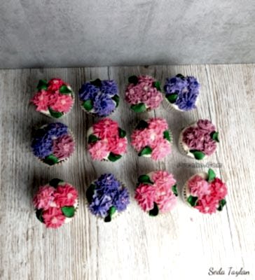 çiçekli Cupcake Ankara