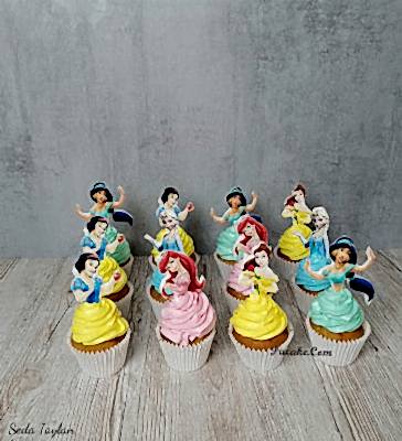 elsa-cupcake