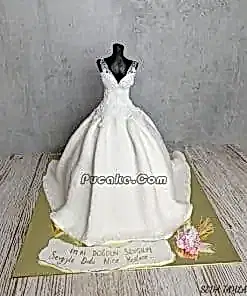 Gelinlik Tasarım Pasta