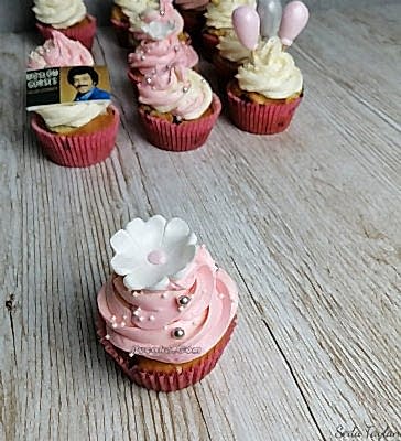 Papatya-Cupcake-Siparis