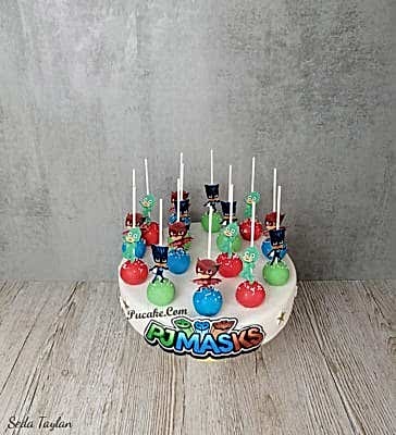 Pijamaskelilier-Konsept-Cakepops